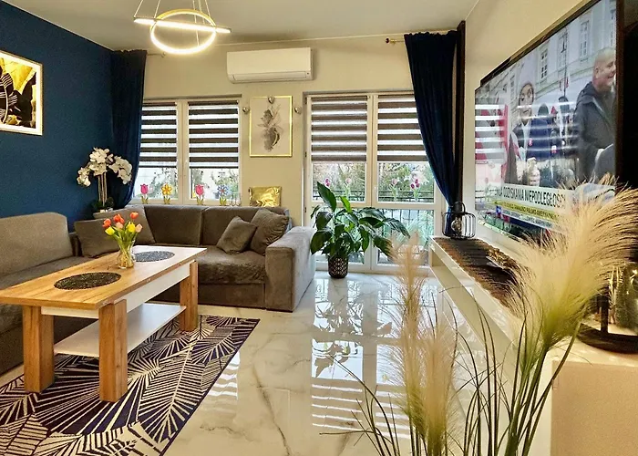 Golden Luxury Suite