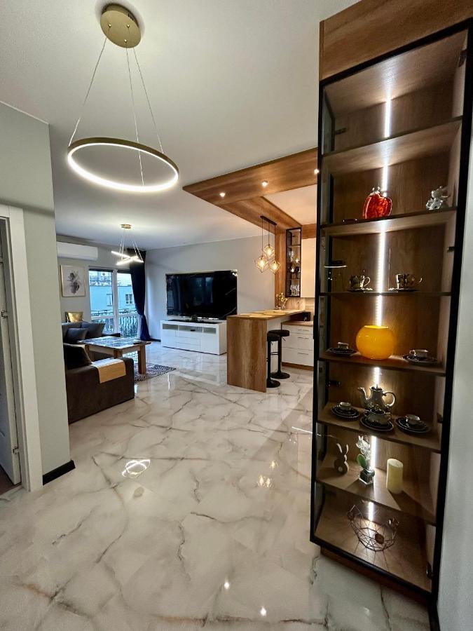Golden Luxury Apartment Nowy Dwor Mazowiecki